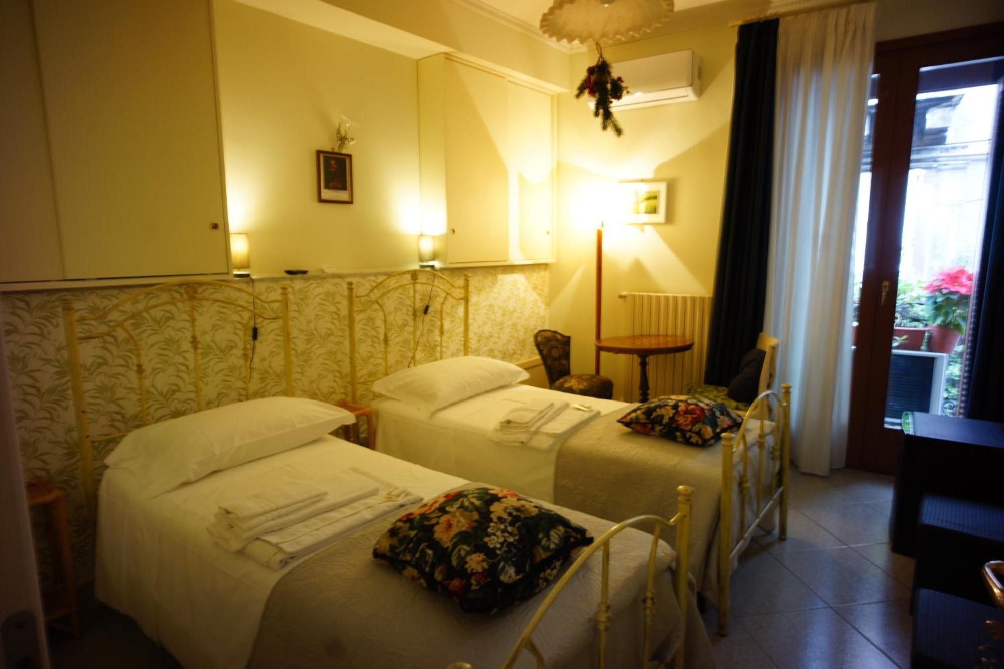 Santa Caterina Da Siena B&B Katanya Dış mekan fotoğraf